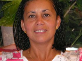 P1020442 (Large).JPG